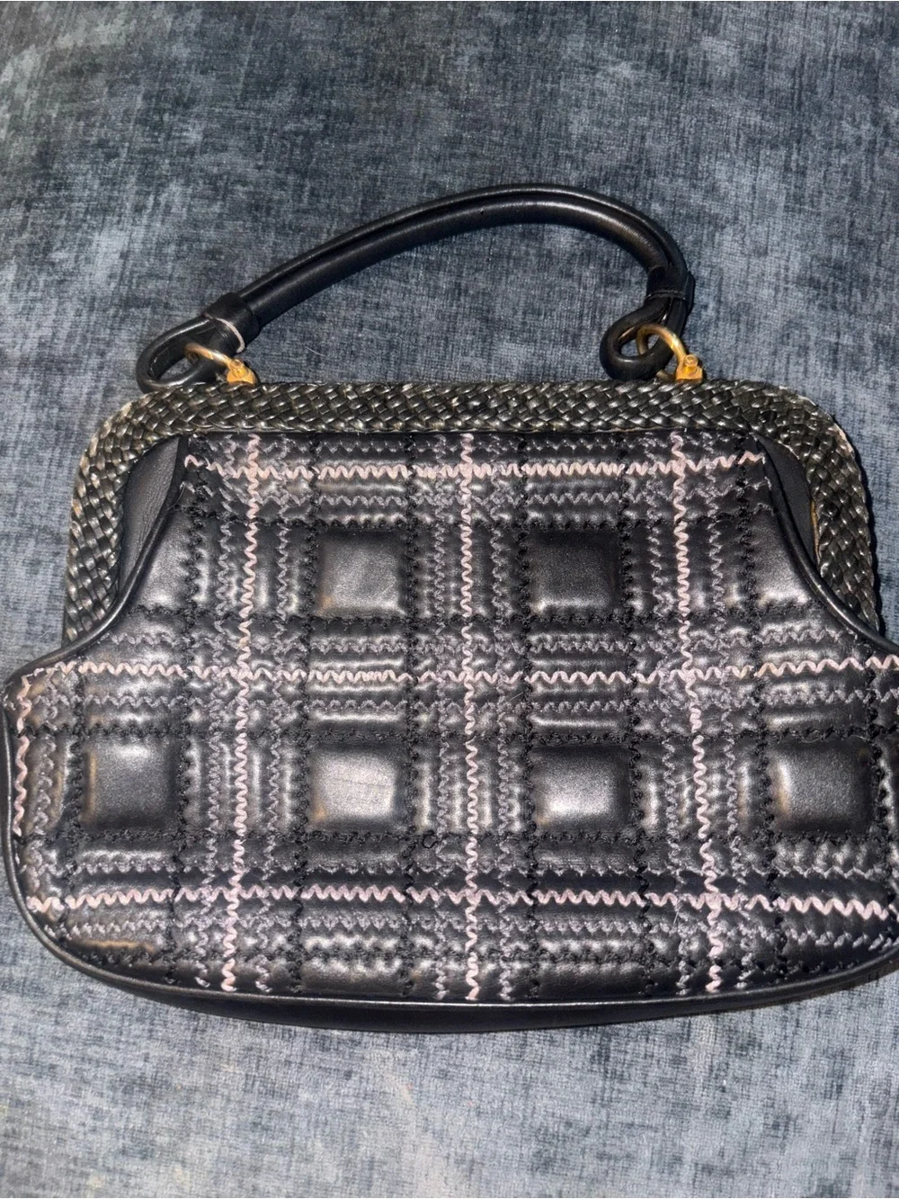 N/A elegant black